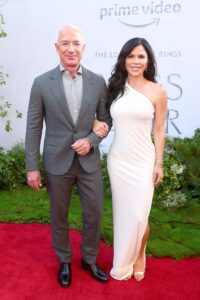 Amazon founder Jeff Bezos is set to marry Lauren Sanchez in a $600 million wedding. (AP)